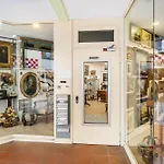 Ueber Den Daechern In Altstadt Apartment